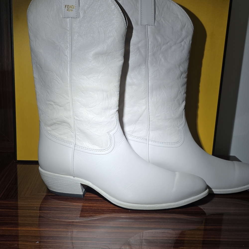 Fendi White Leather Cowboy Boots - Picture 2 of 16